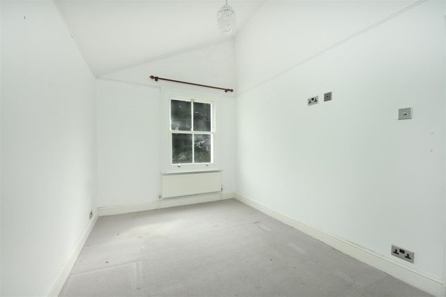 148a, Avenue Road, London photo 4
