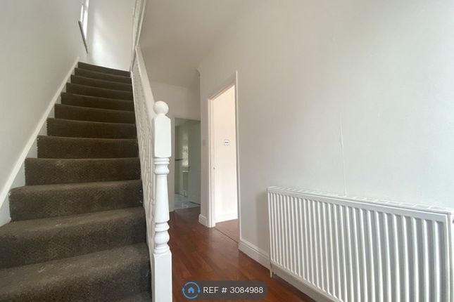 Ferndale Road Da, Gravesend photo 5