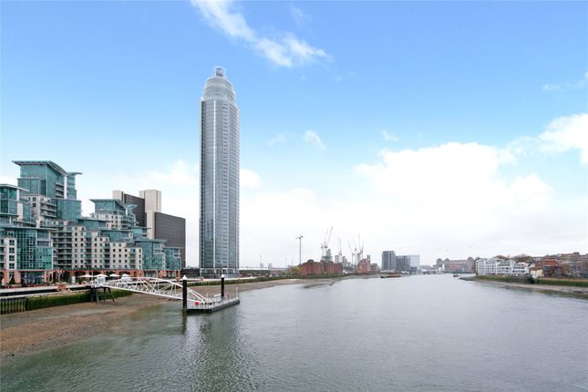 Flat to rent in St. George Wharf, London