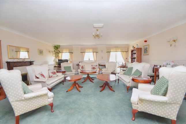 Flat for sale in Emslie Road, Falmouth