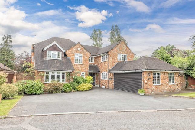 Thumbnail Detached house for sale in Temple Way, Farnham Common