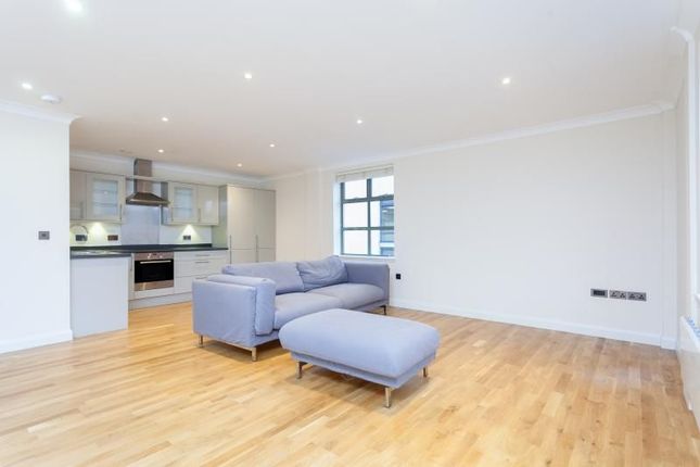 Thumbnail Flat to rent in River Place, Lower Bristol Road, Bath