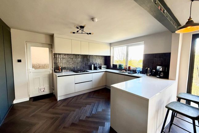 125, Chantry Road, Stockport photo 4