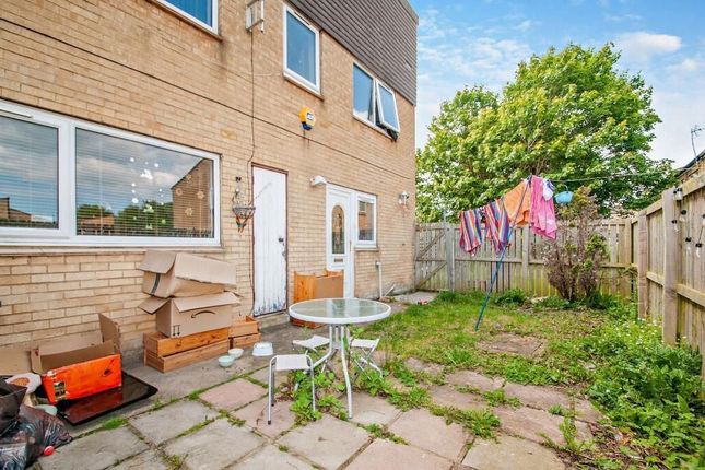 59 Guthrum Place, Newton Aycliffe photo 4