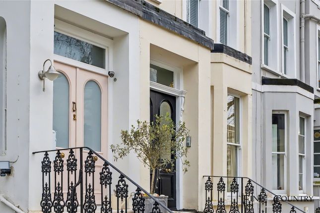 32, Priory Terrace, London photo 2