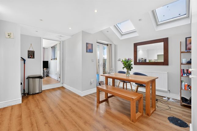 25, Chiswick Road, London photo 3