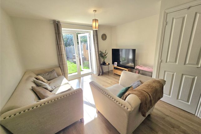 38, Lyons Drive, Coventry photo 3