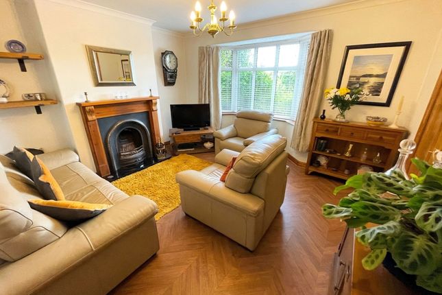 2 Knutsford Road, Northwich photo 3