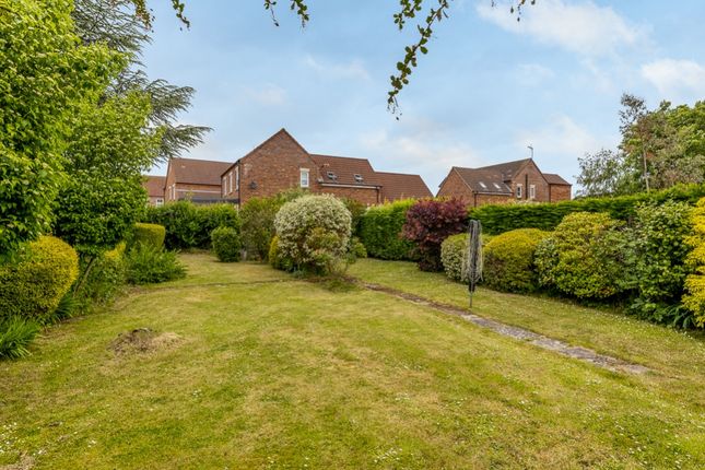 76, Sherwood Drive, Spalding photo 2