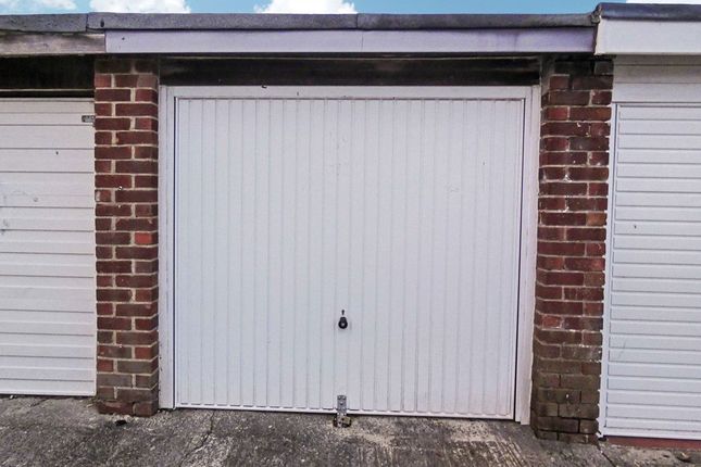 37, College Road, Ashington photo 3