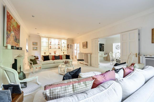 Arrandene Lodge, 108, Wise Lane, Mill Hill photo 4