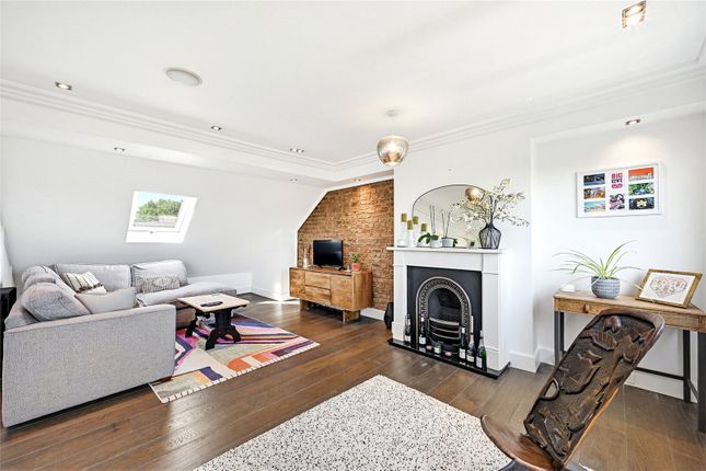 Flat H, 32-34, Gondar Gardens, London photo 4