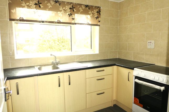 19, Osterley Close, Stevenage photo 4