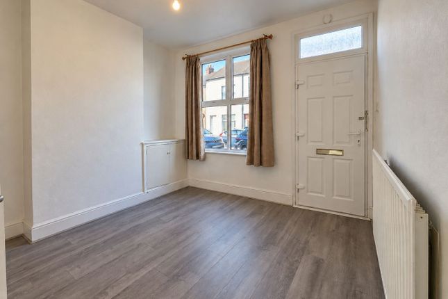 *AD ONLY* 77 Moira Street, Leicester photo 2