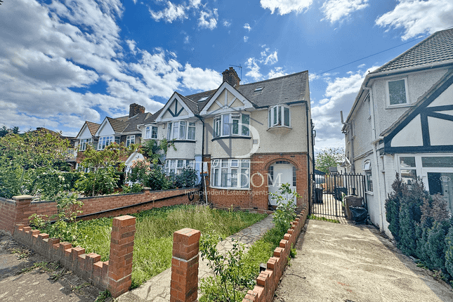 Four Bedroom Two Bathroom Semi-Detached House In Hounslow