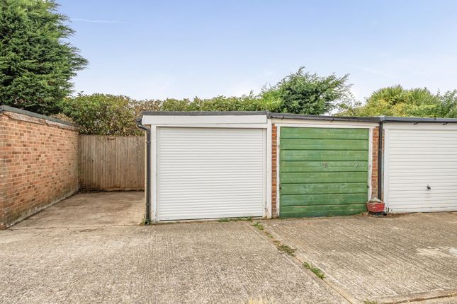 100 Gainsborough Drive, Chichester photo 4