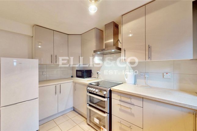 113, Lancelot Road, Wembley photo 4