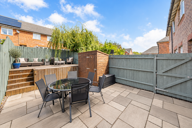 14 Bussel Close, Exeter photo 4