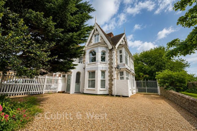 1-bed flat on 87, Sea Road, East Preston, £145,950
