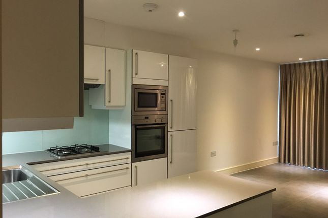 4 Apollo Ct, Edgwarebury Lane, Edgware photo 4