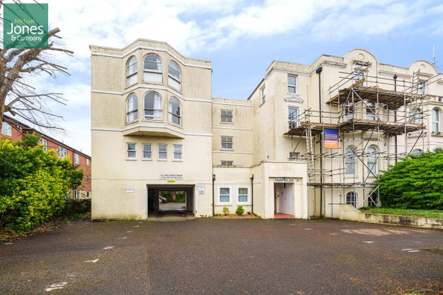 Thumbnail Flat to rent in Broadwater Road, Worthing, West Sussex