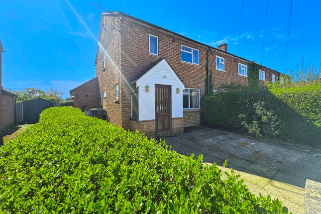 28, Layters Close, Gerrards Cross photo 3