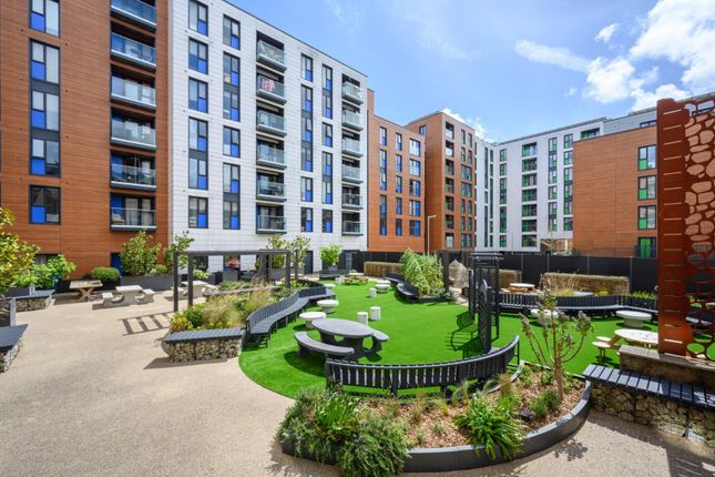 Courtyard-7947.Jpg