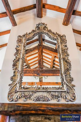 7Cbeee8A-The_Manor_House-203-33.Jpg
