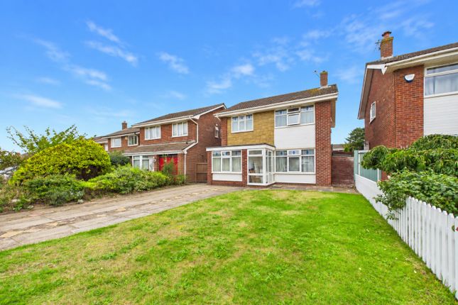 82 Blundell Road, Hightown, Merseyside photo 2