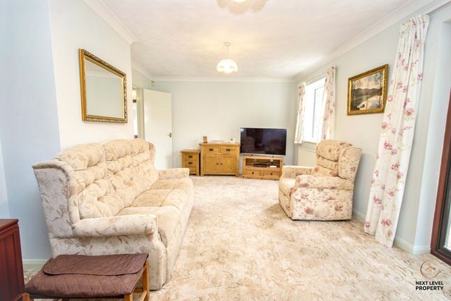 75 High Road, Wisbech photo 4
