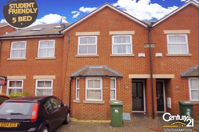 Thumbnail Terraced house to rent in |Ref: R152082|, Avenue Road, Southampton