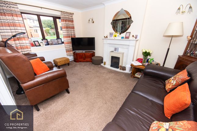 11, Caraway Grove, Mexborough photo 3