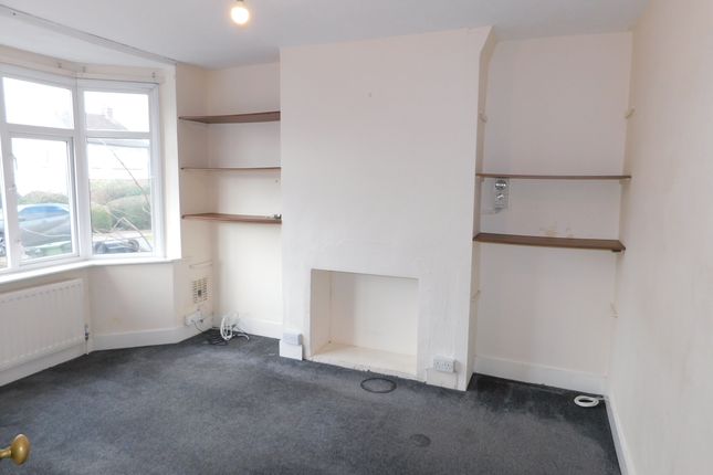 9, Hayhurst Road, Luton photo 2
