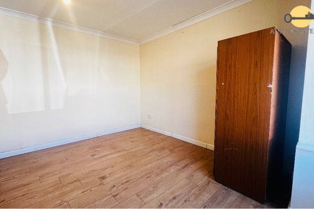 56, Linden Road, Luton photo 5