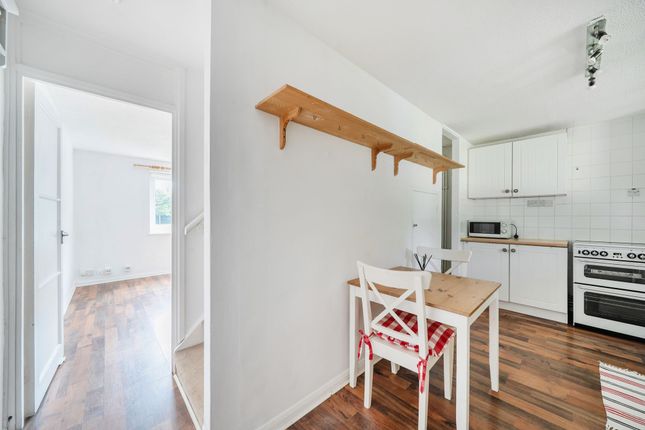 7 Cave Road, Richmond photo 3