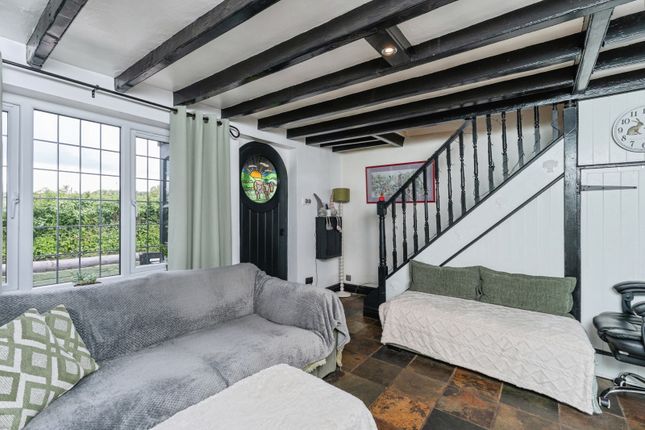 Cobble Cottage,, Green Lane, Clwyd photo 4