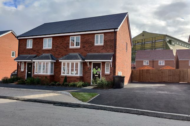 3-bed house on 16, Bedford, £1,850/mo