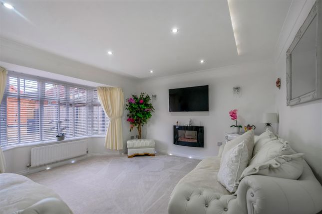 8, Redruth Drive, Darlington photo 4