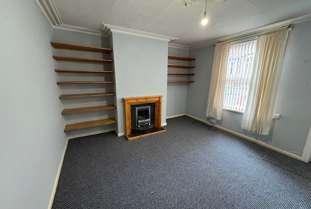 6, Cobden Terrace Wortley Leeds photo 4