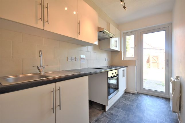 15, Stroudley Avenue, Drayton, Portsmouth photo 4