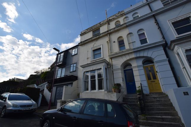Flat to rent in West Ascent, St. Leonards-On-Sea