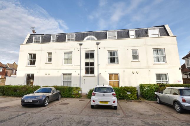 Flat for sale in Westerly Mews, Canterbury