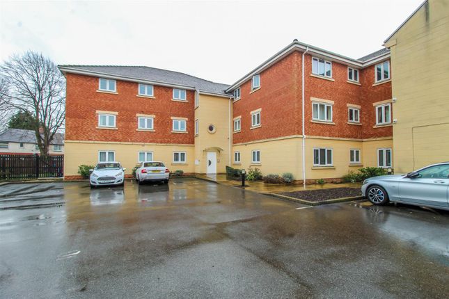 Flat for sale in Rivermead Court, Sandal, Wakefield