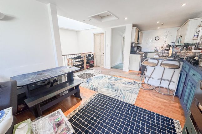 80, Marina, St. Leonards-On-Sea photo 2