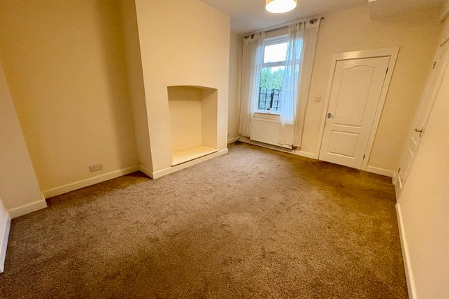 422, Wigan Road, Bolton photo 3