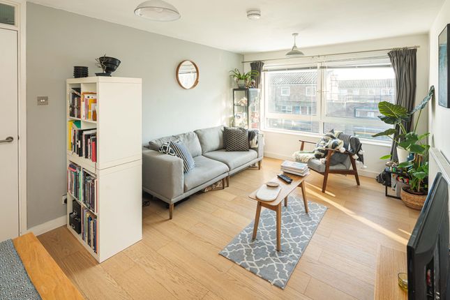 2-bed flat on 126 Fearnley House, Vestry Road, London, £340,000