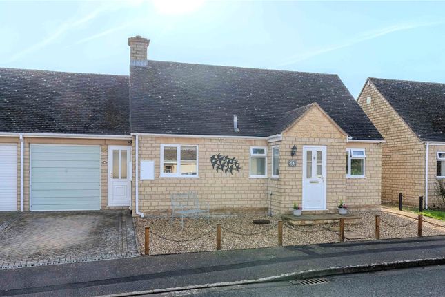 3-bed house on 14, Hays Close, Willersey, £375,000