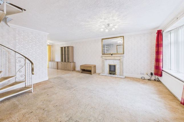 57, Maplewood Avenue, Hull photo 2