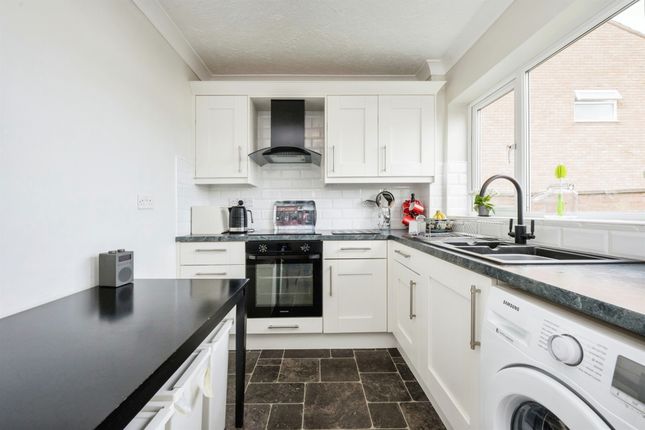 End terrace house for sale in Dunstable Close, Flitwick, Bedford