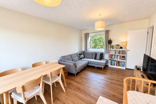 Cleanthus Close, Shooters Hill photo 3